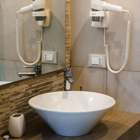 Πανσιόν Grazioli 4*